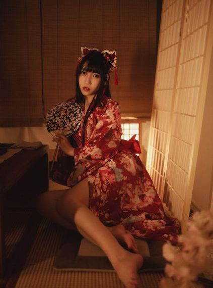 日本公交车上xxxxhd少妇